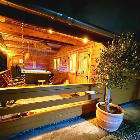 Cozy Mediterranean Style With Private Jacuzzi And Garden Between Amsterdam Haarlem And Schiphol Airport *