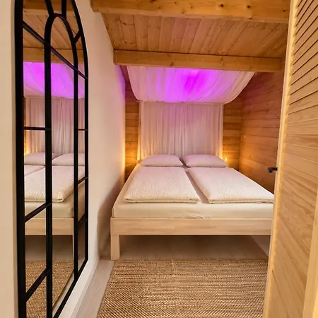 Mediterranean Style With Jacuzzi&garden Near Amsterdam Vakantiehuis Vijfhuizen