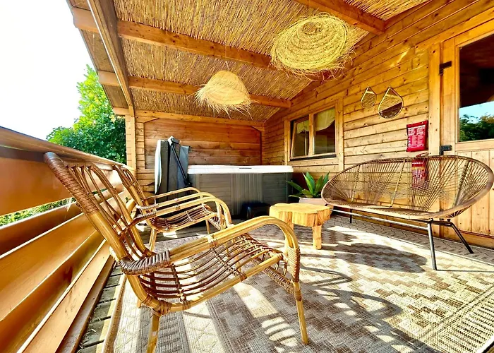 Mediterranean Style With Jacuzzi And Garden Near Amsterdam